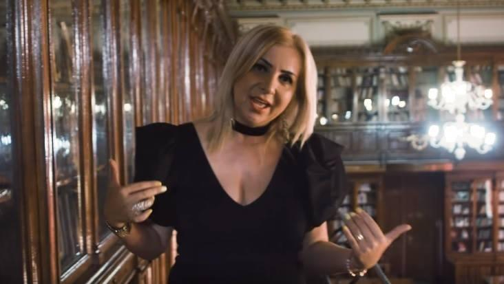 Pe note muzicale, în instituţii publice