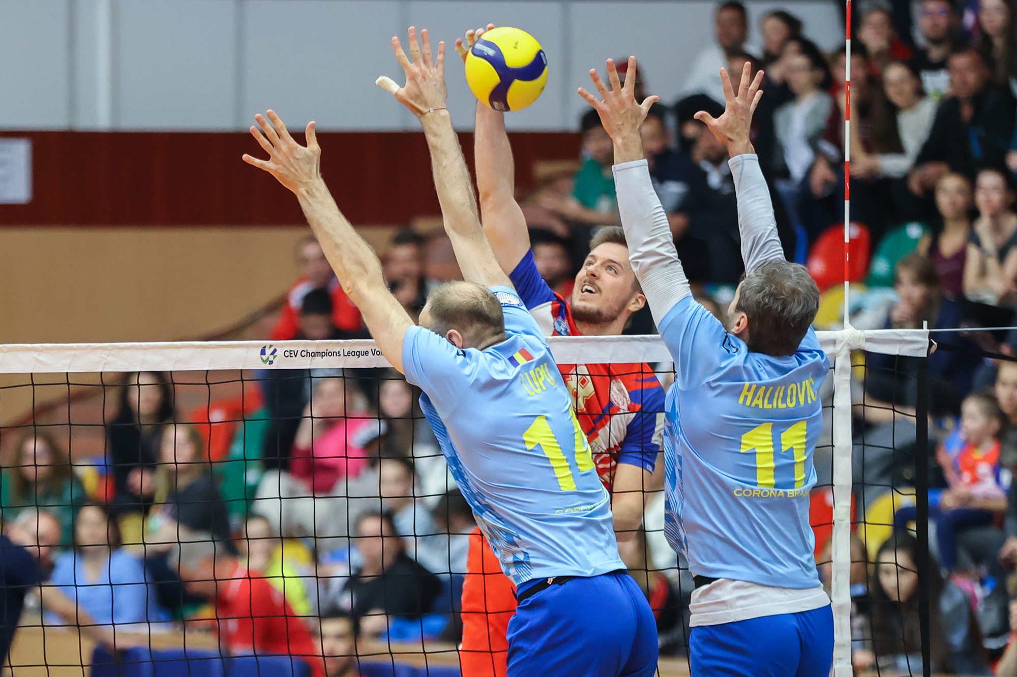 Egalitate între CSM Arcada și Corona