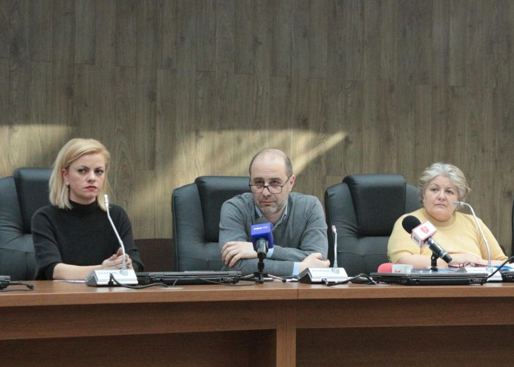 Directorul Cristian Capeţis, despre încălzirea Liceului de Marină: ”Numărul de 33 de centrale pare mare, dar...”