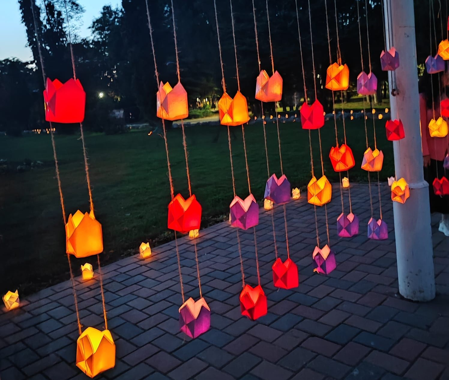 „Festivalul Luminii”, în Grădina Publică