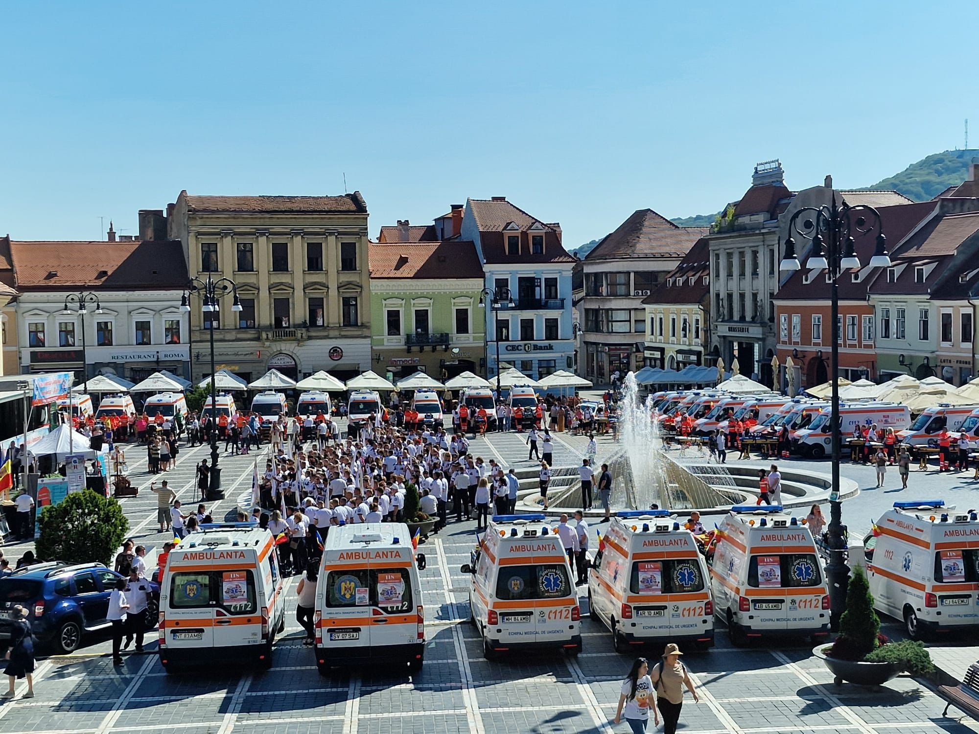 118 ani de activitate neîntreruptă pentru serviciile de ambulanță din România