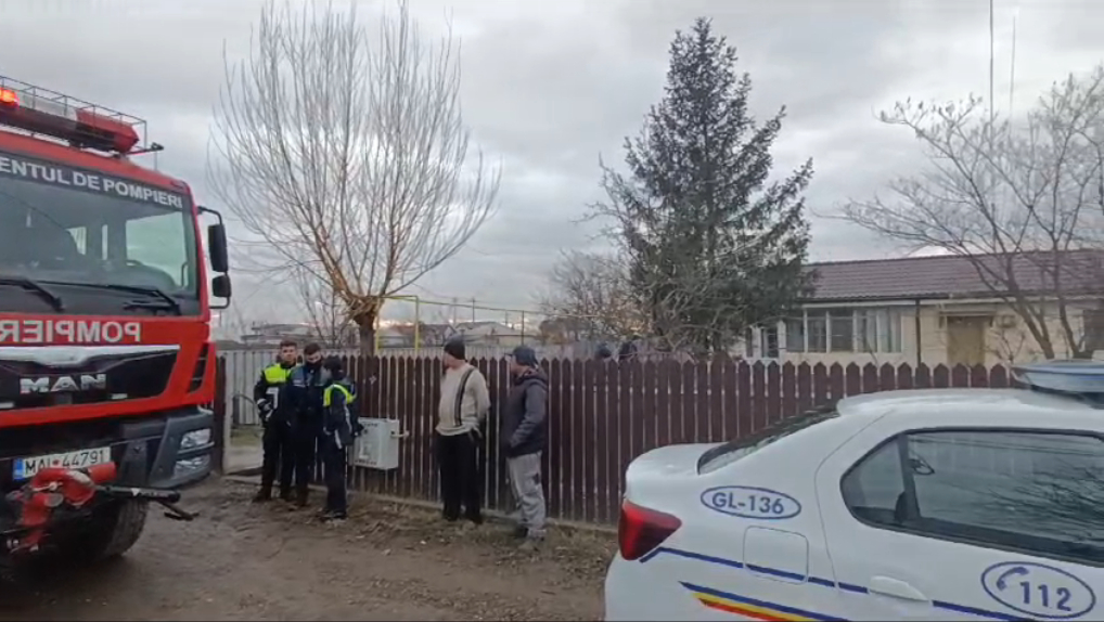 O femeie din Galați a fost găsită moartă în casa în flăcări