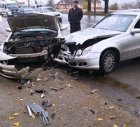 Mersul cu PATRU ROŢI pe sârmă/ Echilibristică la DESPĂGUBIREA prin RCA  