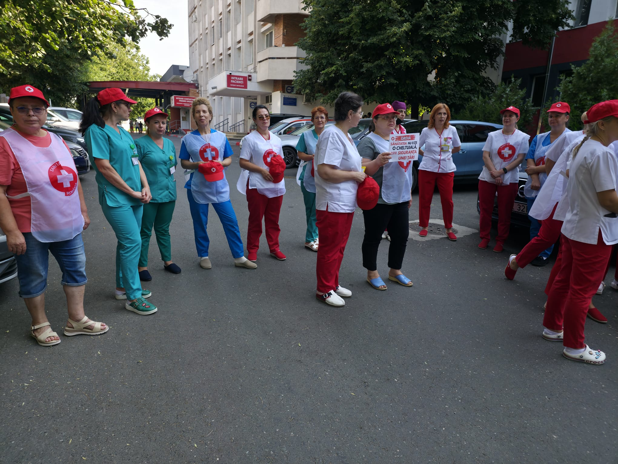 Grevă de avertisment Sanitas. La Galaţi au protestat doar cadrele medicale aflate în timpul liber