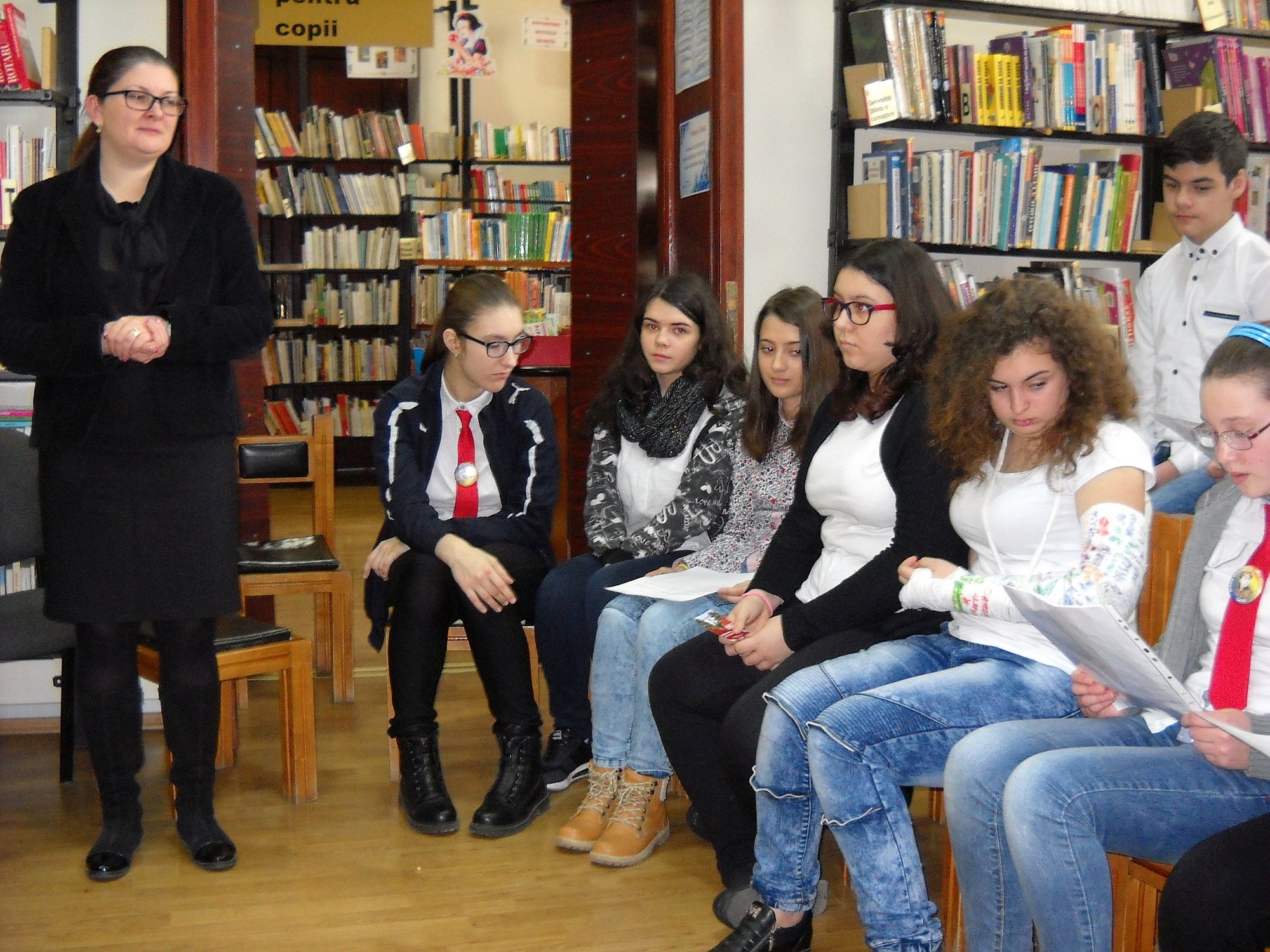 Mame literare, în dezbaterea şcolarilor de la "Haşdeu"