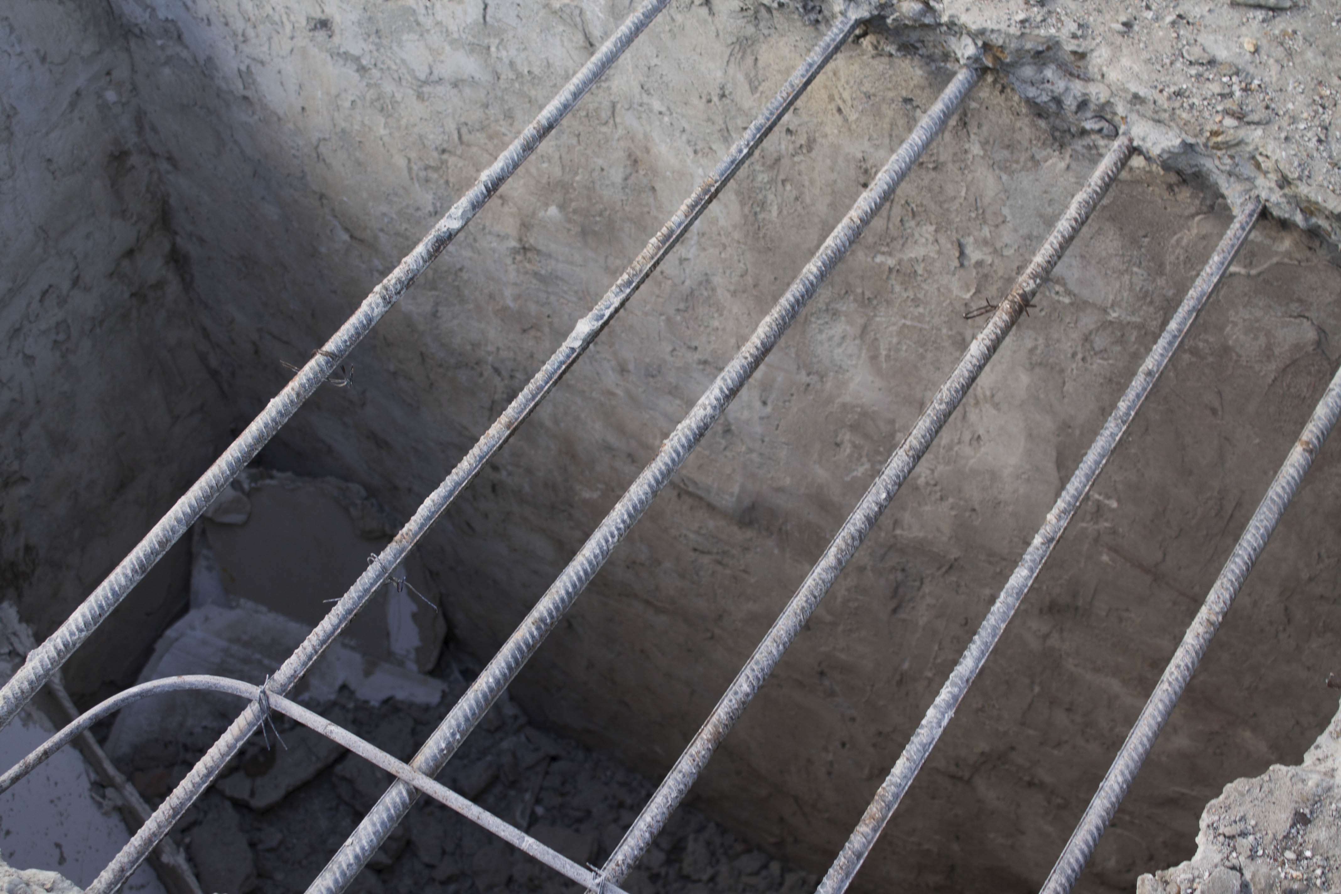 Noi notificări în Ancora şi Micro 19/ Garajiştii trebuie să-şi astupe beciurile!