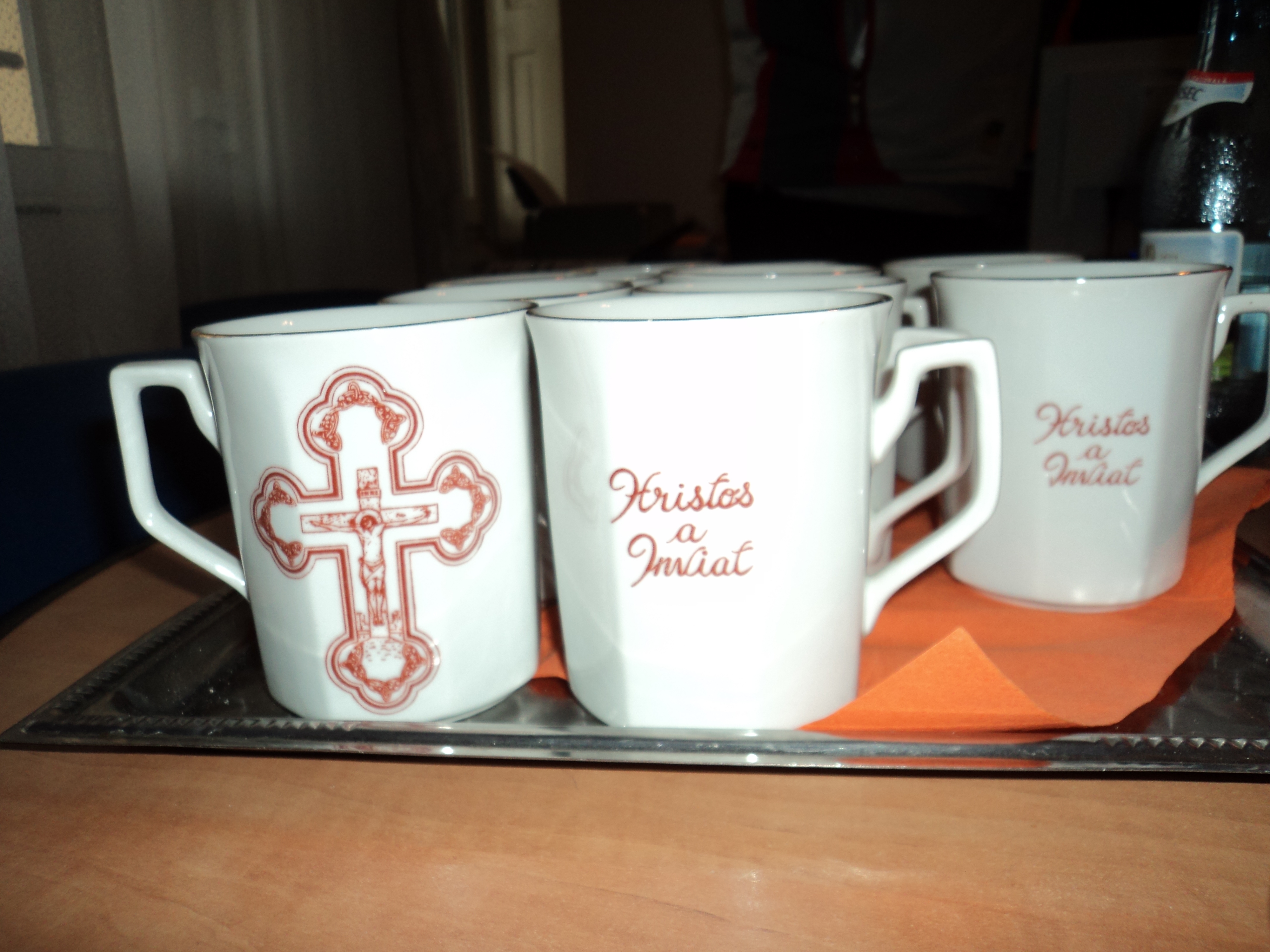 Hristos a Înviat! În februarie  - „Om Bun” cu căni de căpătat