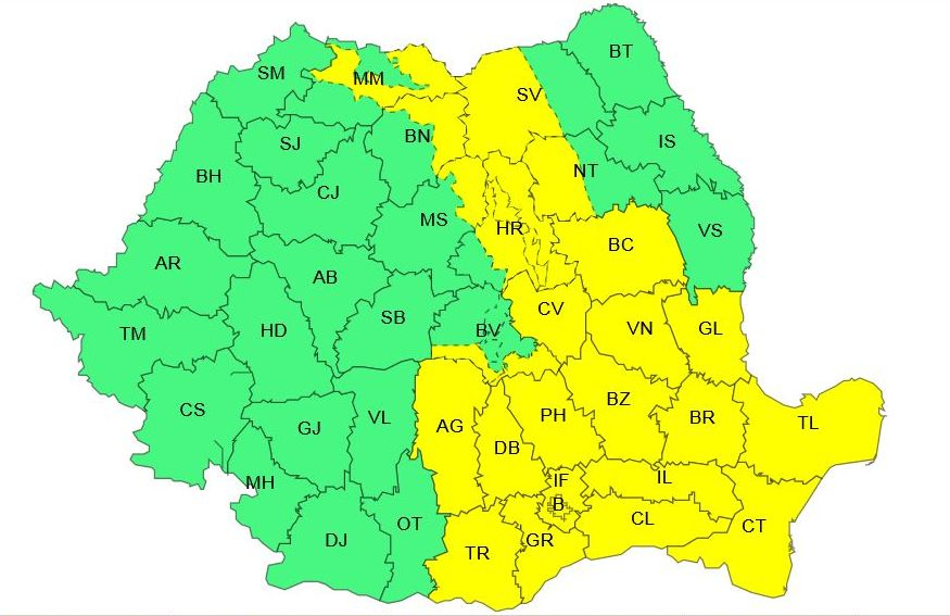 Codul galben de instabilitate atmosferică, prelungit de două ori