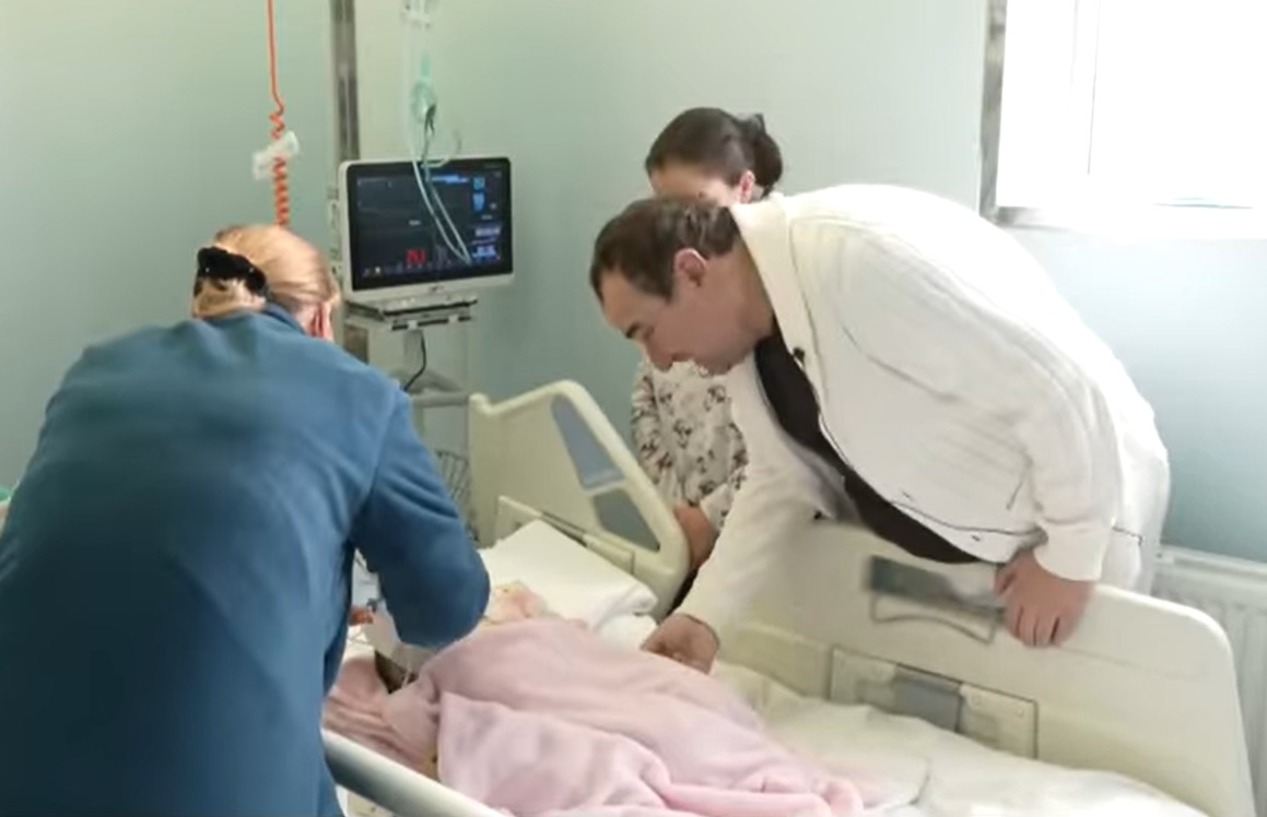 Fetiţă de trei luni din Griviţa, salvată de medici