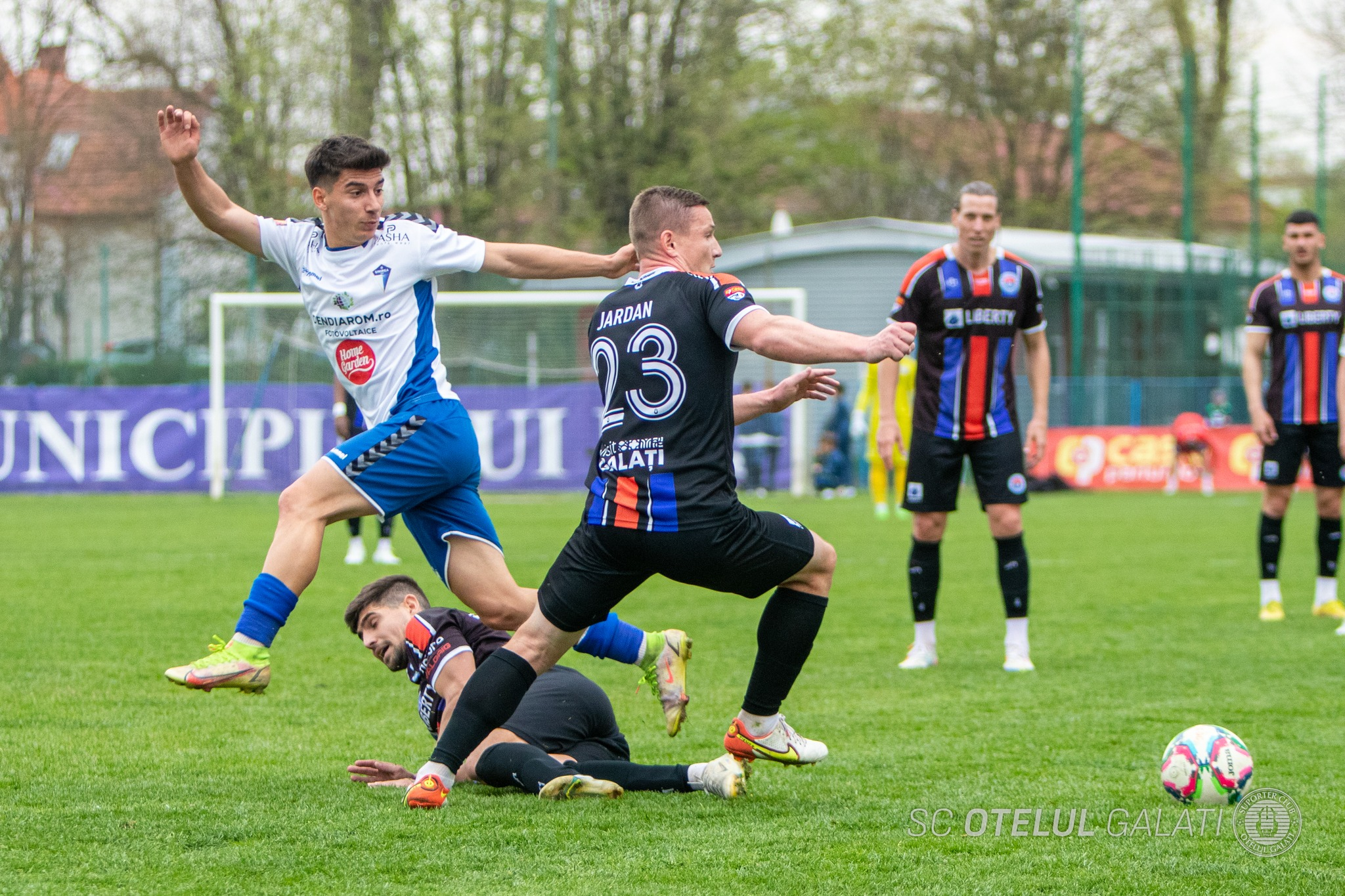 Primele două transferuri reuşite de Oțelul pentru Superligă