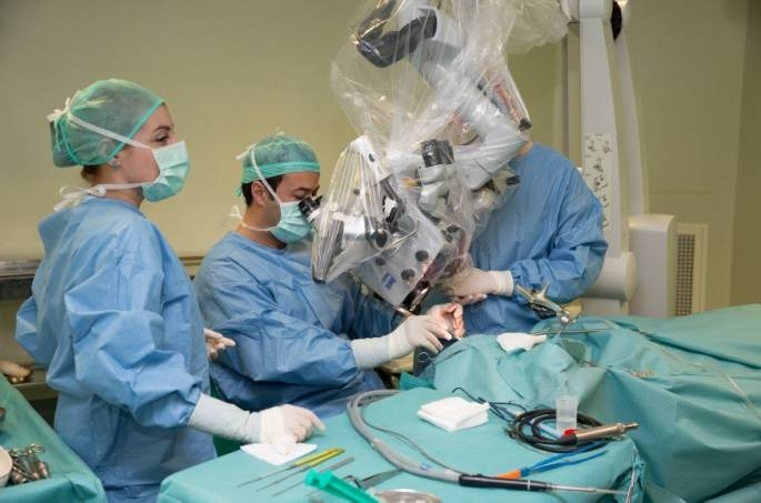 Intervenţii chirurgicale cardio-vasculare PRO-BONO pentru COPIII ale căror familii nu au destui BANI