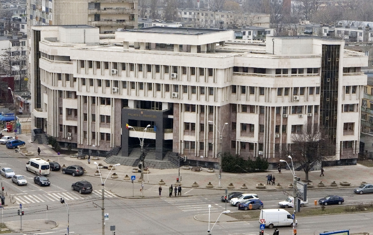 Gălăţenii sunt aşteptaţi la Palatul Justiţiei,  pe 27 octombrie