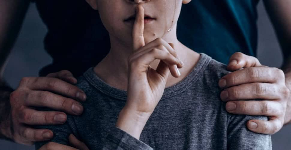 Pedofil în lumea copiilor cu dileme sexuale