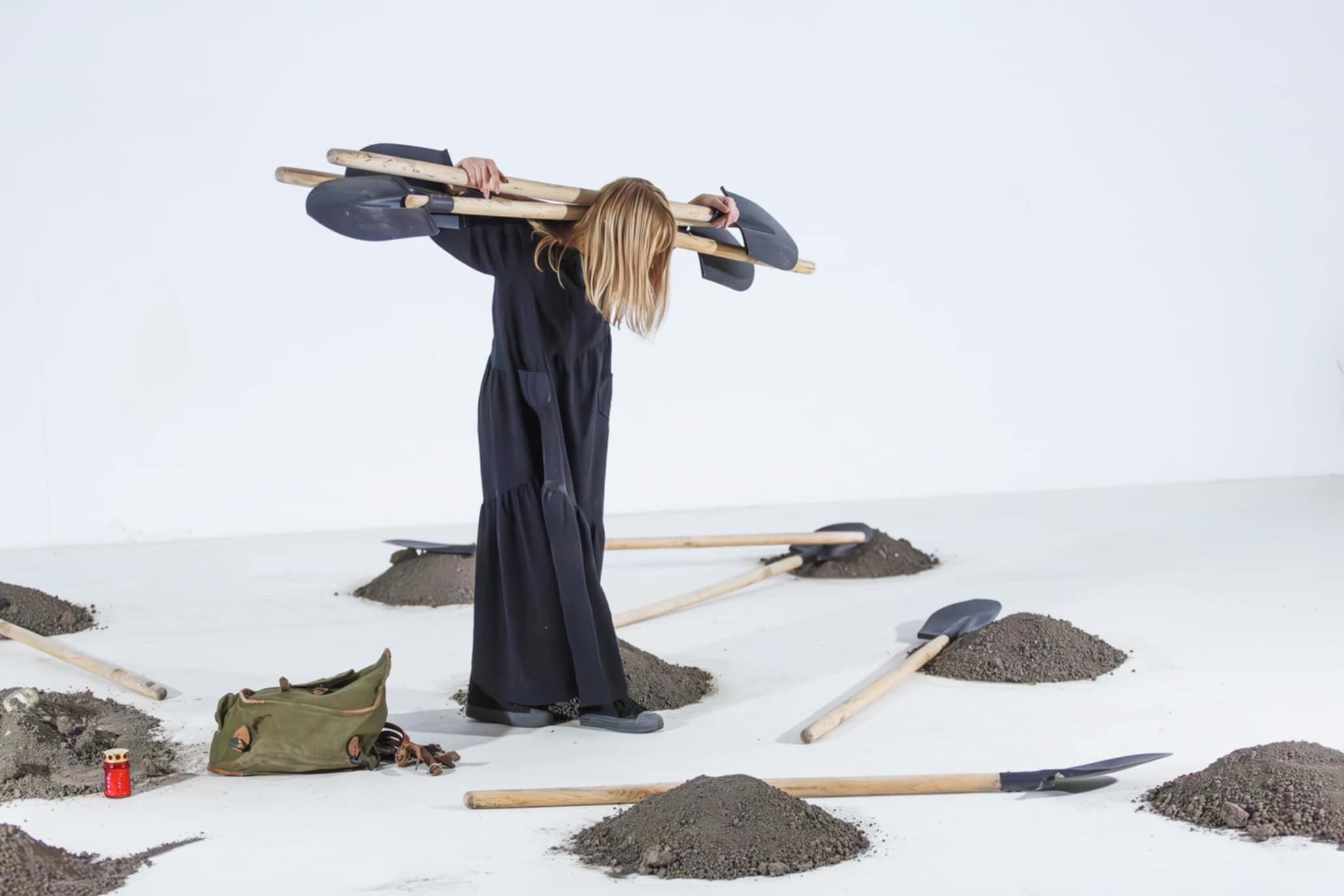 „Slava România” iese din nou la public