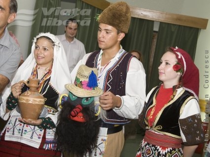 Tradiţii la malul Dunării  