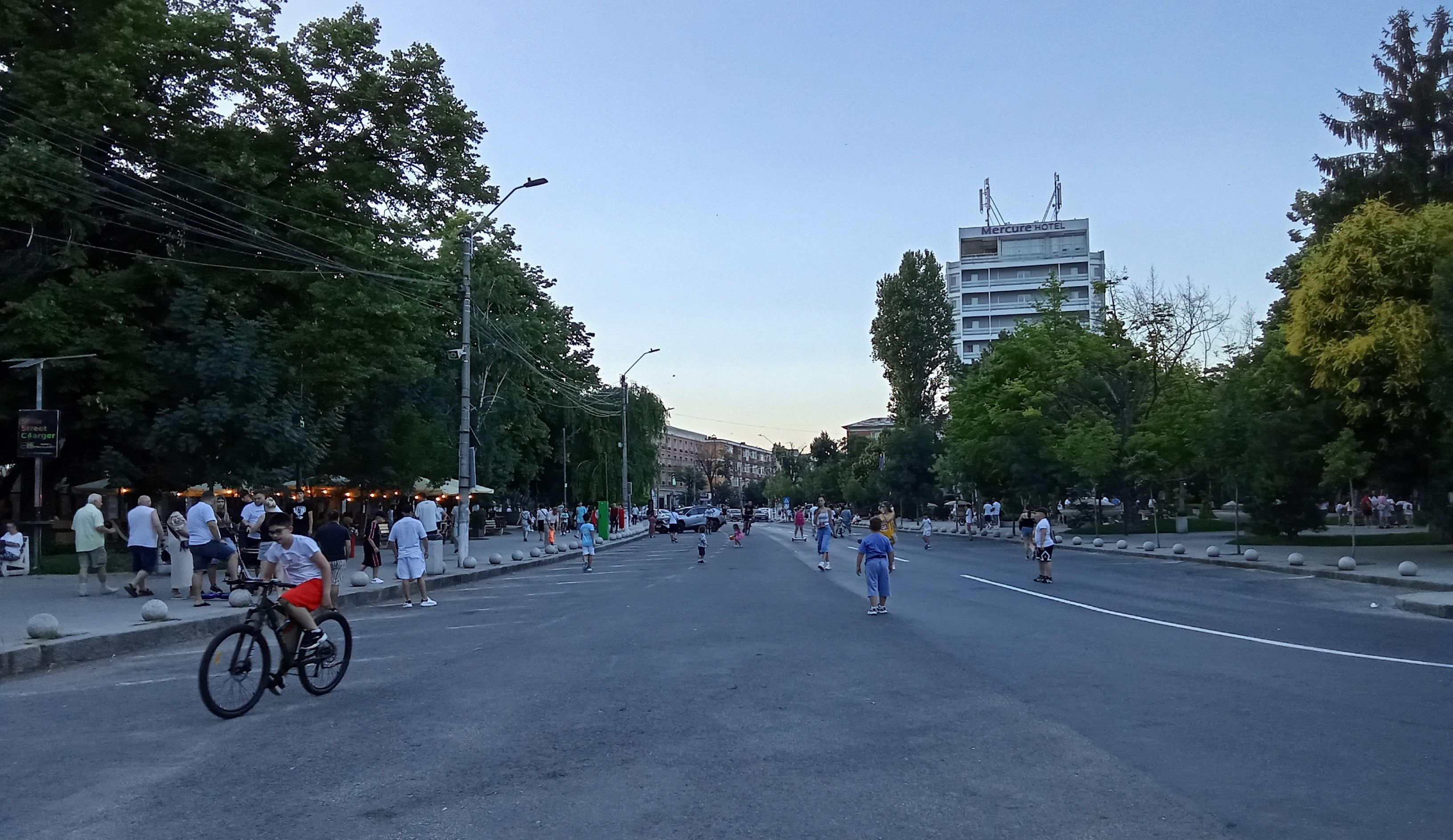 Restricţii de trafic şi trasee deviate şi în acest weekend
