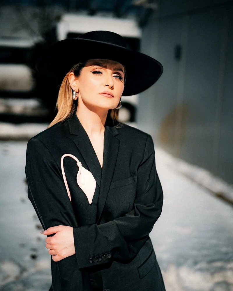 Alina Sorescu, radiantă, după divorț. Care este secretul, aflăm de la fiica ei