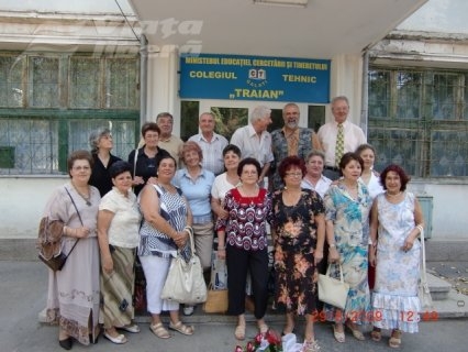 Întâlnire a promoţiei 1964 de la Grupul Şcolar Traian