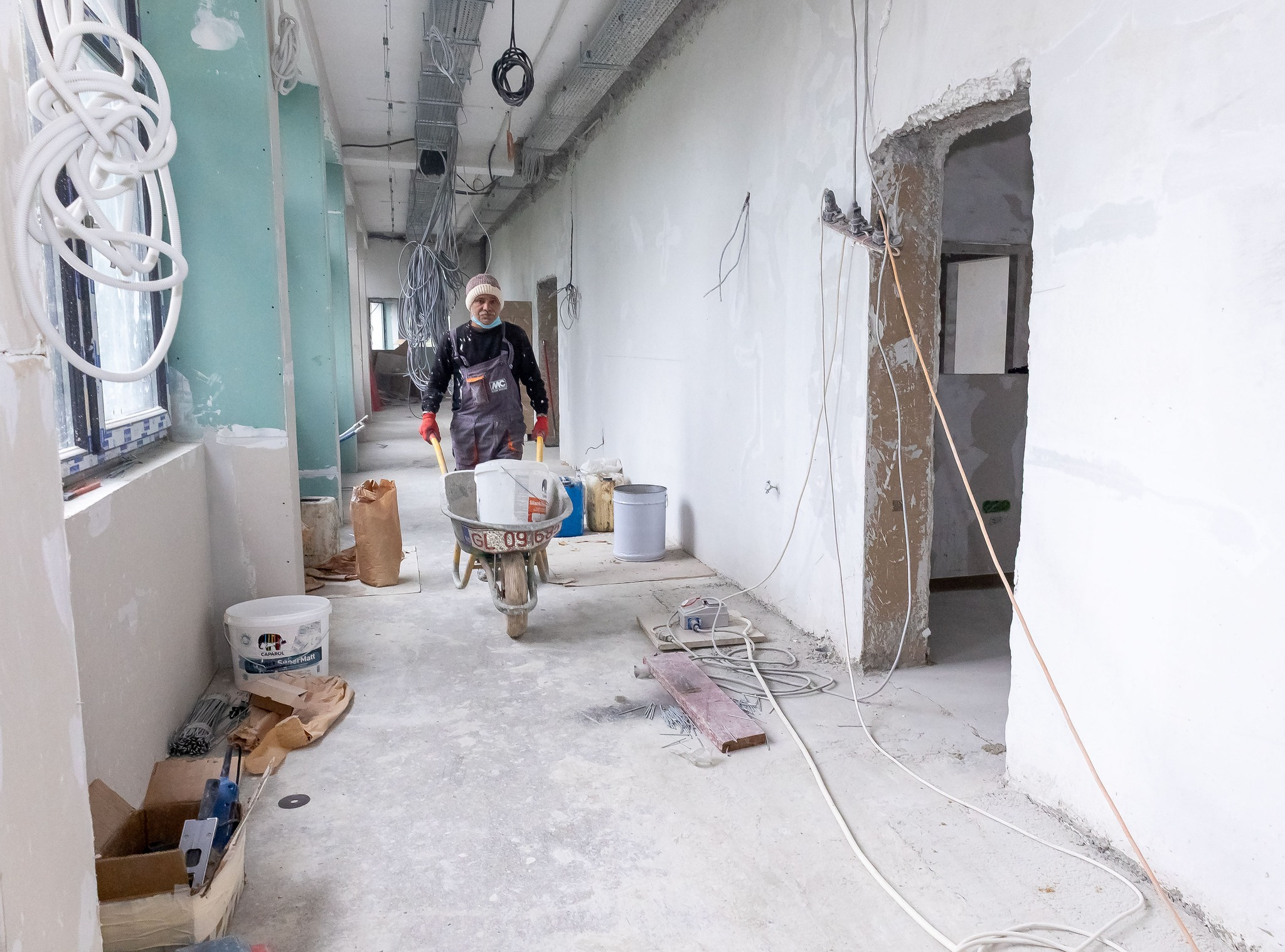 Cum se lucrează la noul sediu pentru Evidenţa Persoanelor