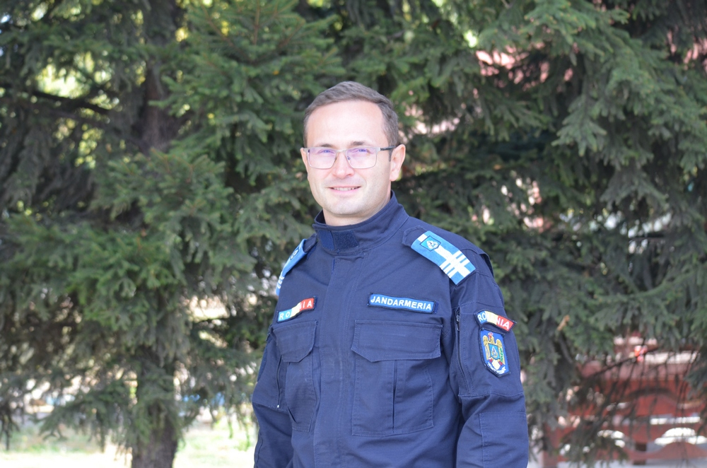 "Am scos jandarmii din birouri ca să păzim străzile". Soluții de criză pentru liniștea publică