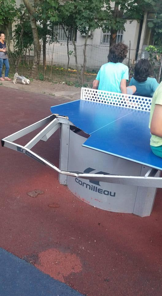 Dincolo de praf şi sărăcie, Galaţiul suferă de neiubire