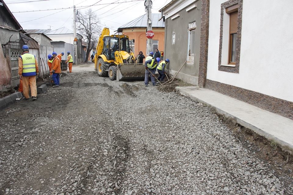 STRĂZI MODERNIZATE în Valea Oraşului | Termen - 30 decembrie