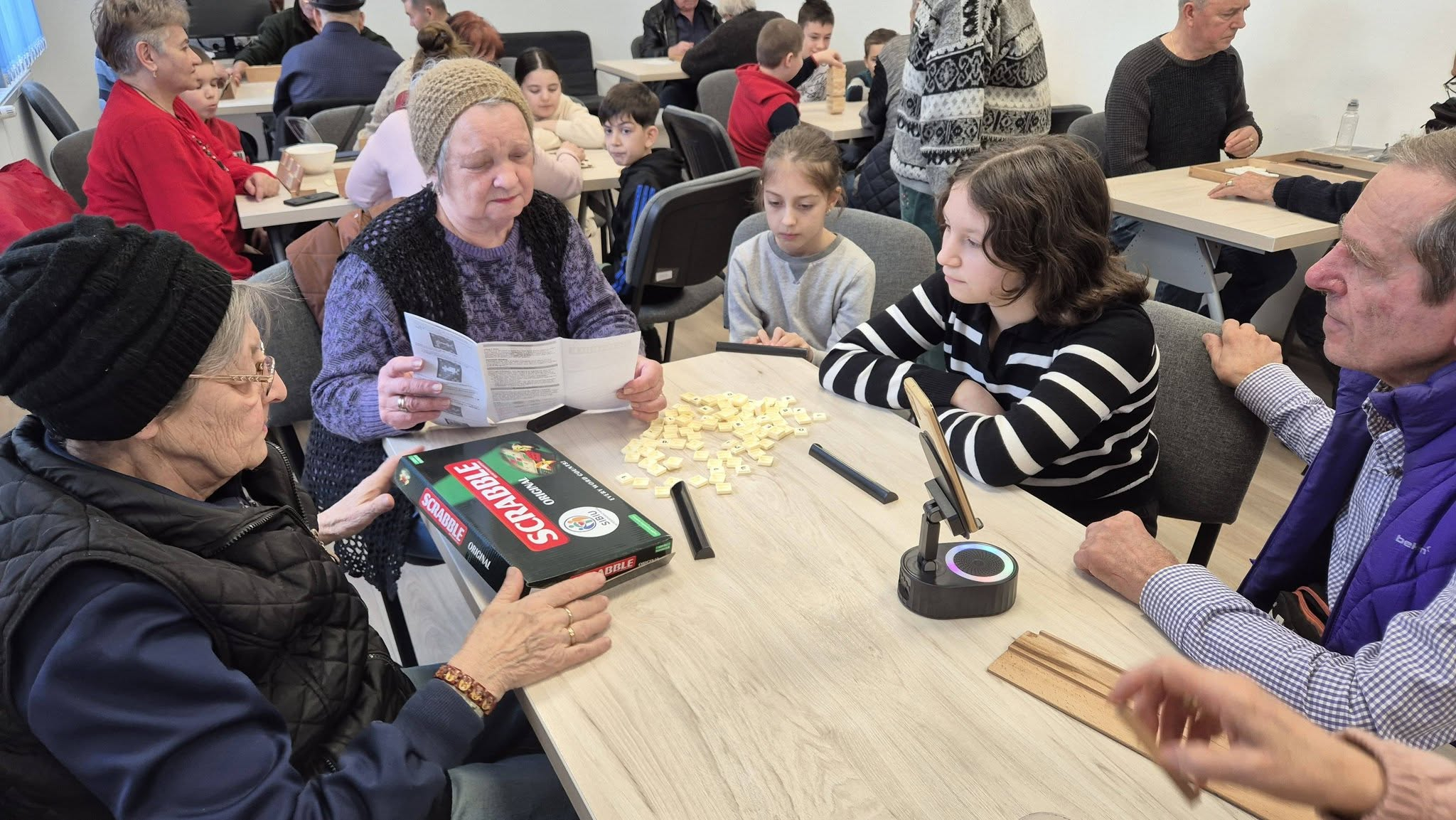 Studenții din Galați, invitați să devină voluntari