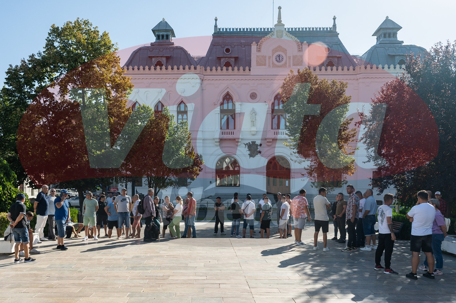 Protest spontan de Ziua Siderurgistului la Galaţi