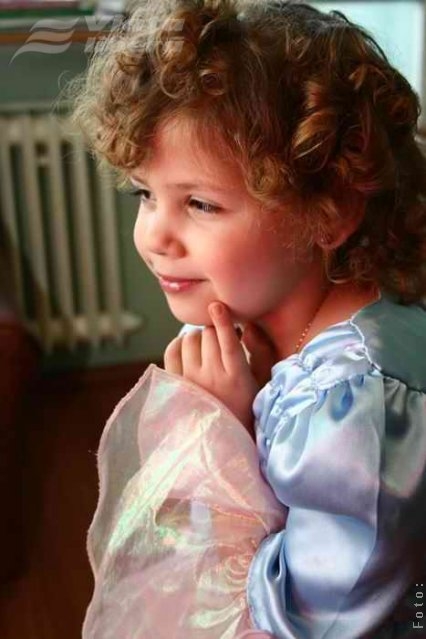 Gălăţeanca Maria Crăciun va cânta în aprilie 2010, la San Remo 