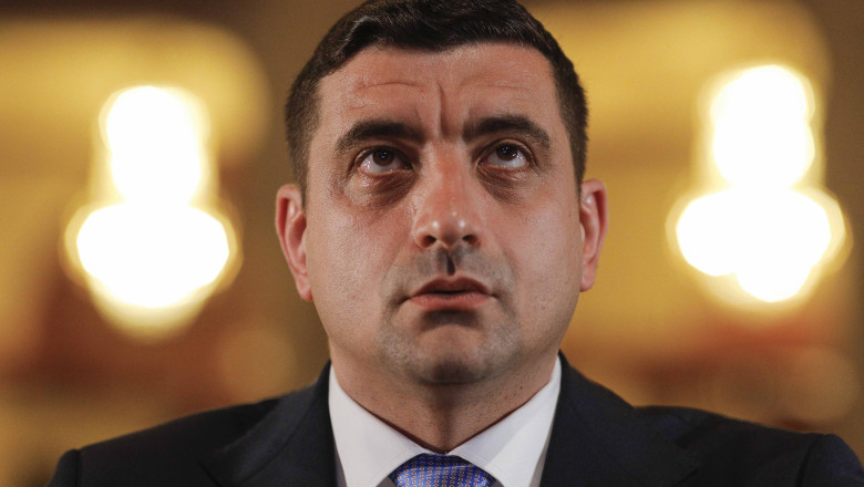 Simion îşi explică prezența la hotelul reuniunii PSD