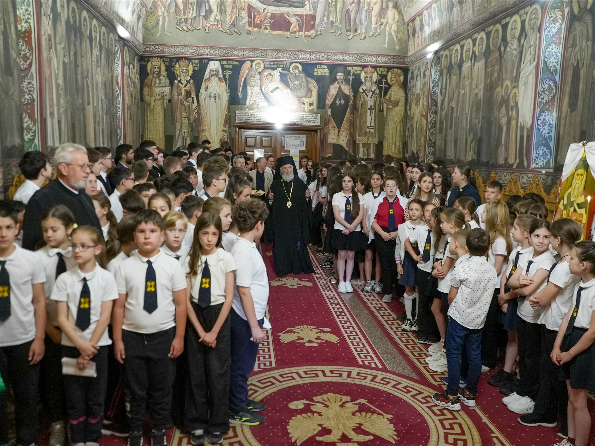 550 de elevi seminariști, în vacanța mare