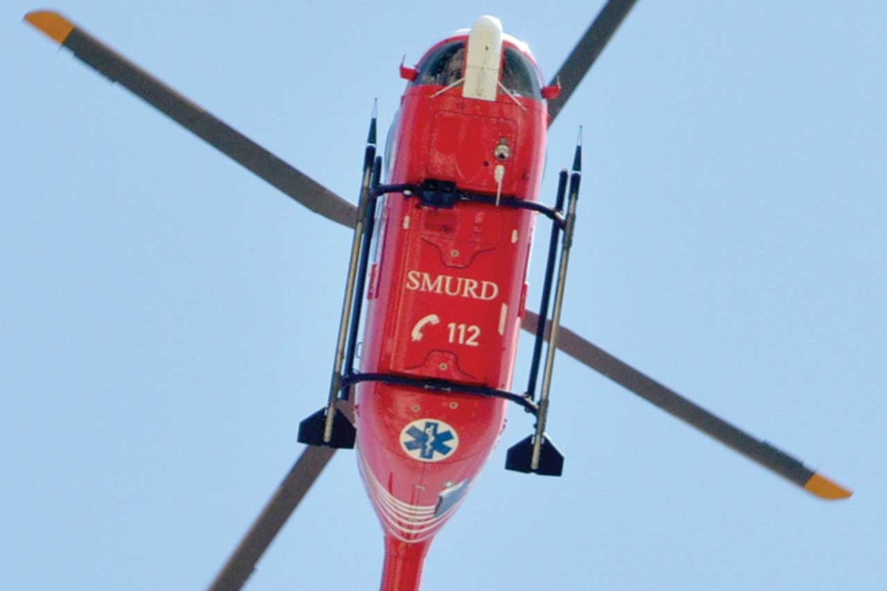 Gălăţeancă cu ARSURI GRAVE, transportată cu ELICOPTERUL SMURD la Bucureşti