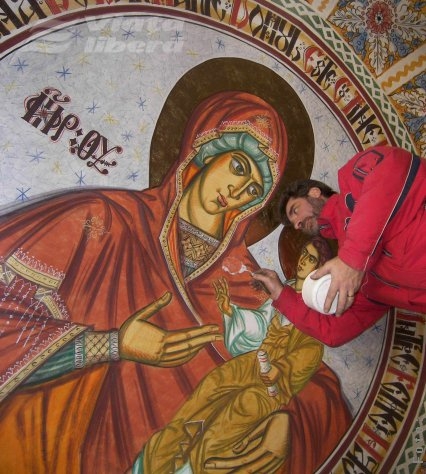 Şantier în lucru la Biserica „Sfântul Nicolae”