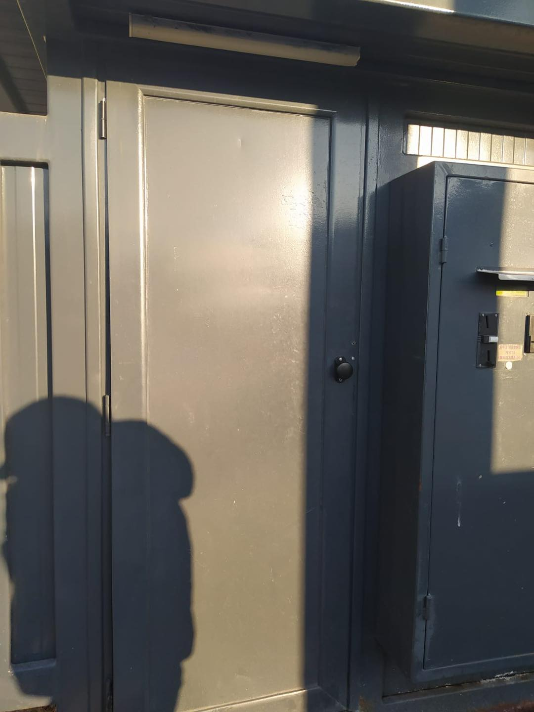 Toalete blocate în Grădina Publică şi Piaţa Centrală