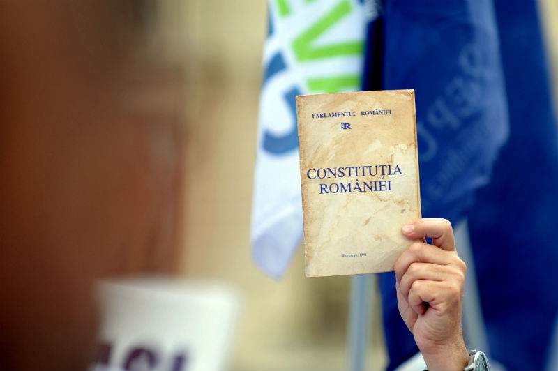 PDL cere liderilor USL să reînceapă de la zero discuţiile vizând revizuirea Constituţiei