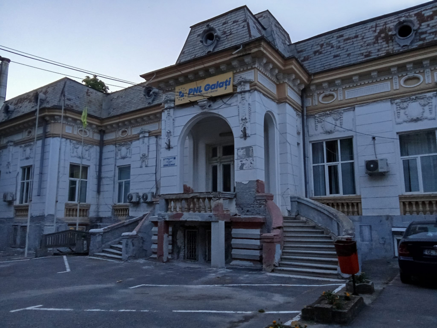 Curăţenie pe baza statutului de partid. Cine şi cum s-a autoexclus din PNL Galaţi