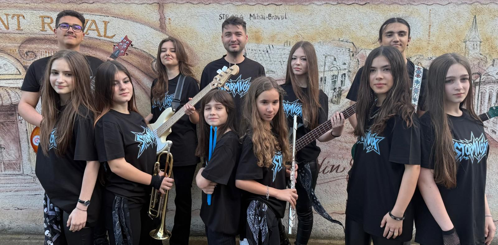 Tineri artişti gălăţeni şi invitaţii lor, într-o nebunie de spectacol. Hodorock Pop Song Simfonic II, de Dragobete