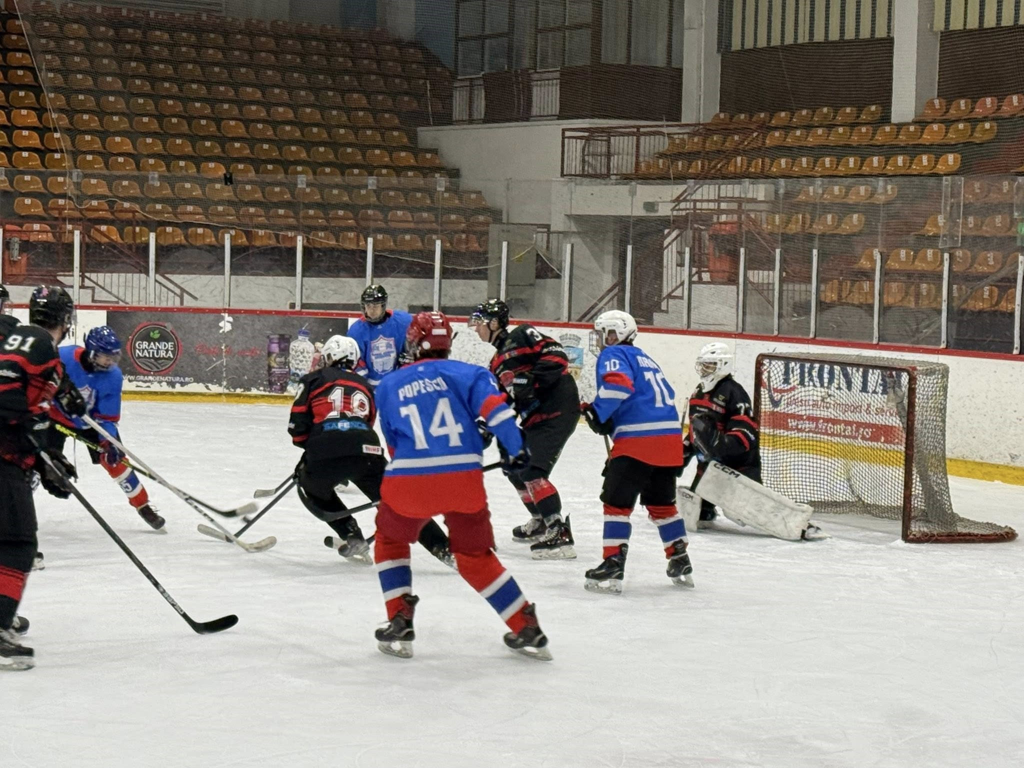 Dublă victorie cu studenţii bucureşteni. Din sportul gălăţean