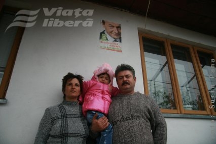 „La Mulţi Ani”, cumetre Traian Băsescu!  