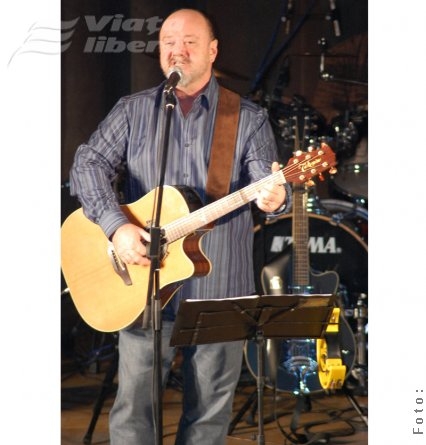 De-acum, poate să ningă decembre...