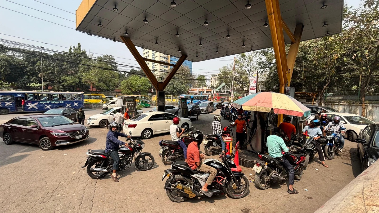 Efectele războiul din Orientul Mijlociu în lume. Cât și unde au explodat prețurile