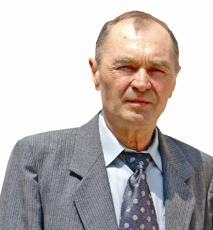 REMEMBER/ "În blocurile acestea, toţi ştiau că Mircea Ionescu scrie..."