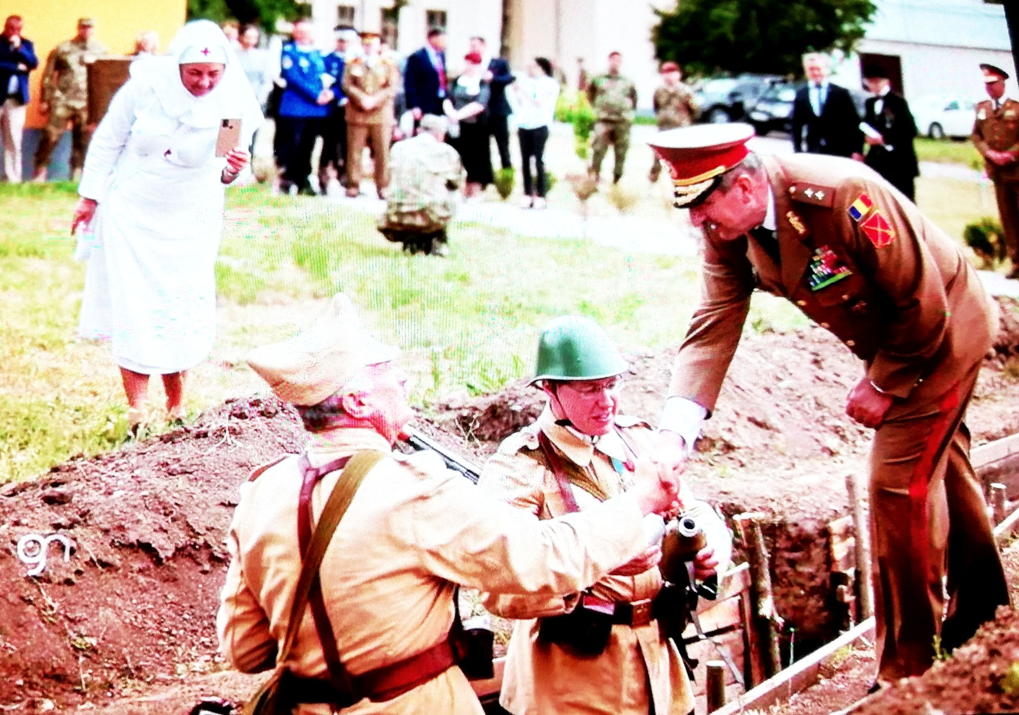 Un scenariu de război care a emoţionat publicul. 150 de ani de lupte, marcaţi de Regimentul 11 Siret
