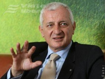 Reducerea pensiilor, anticonstituţională   