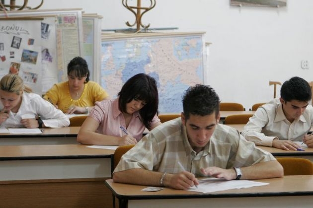 BACALAUREAT 2012:  Vezi aici rezolvările şi baremele la istorie şi matematică