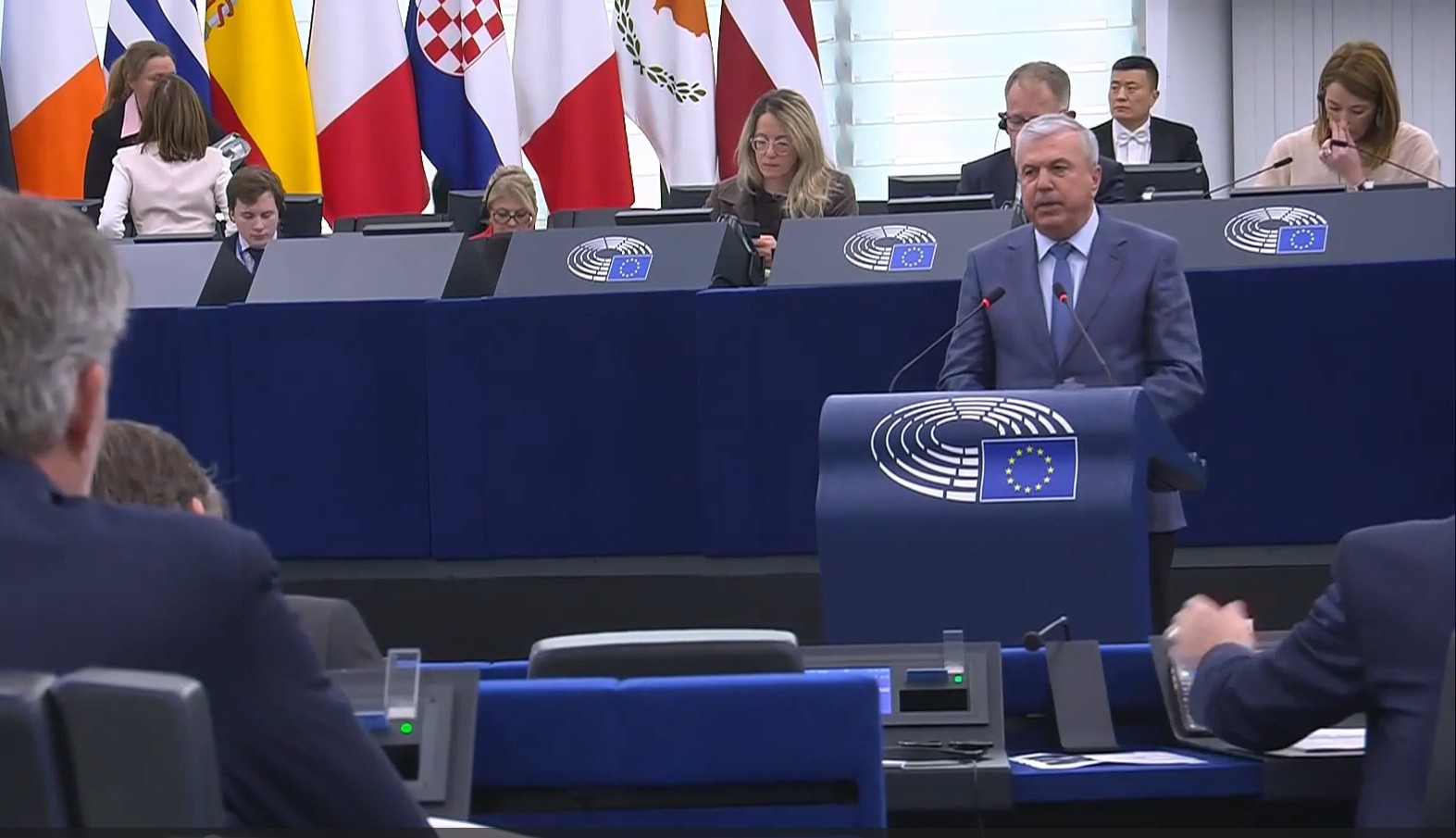 Gerul a adus prețuri prohibitive la energia electrică