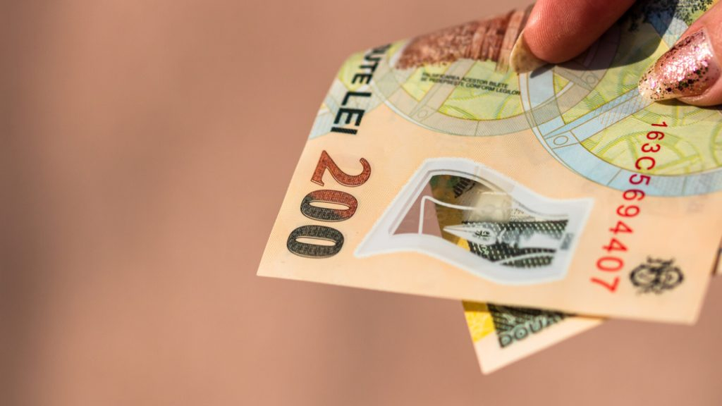 Tichete sociale pentru femeile din categoriile vulnerabile