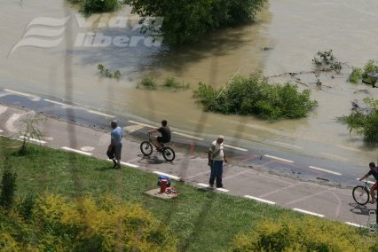 Cum ne apărăm pe viitor de inundatii? 