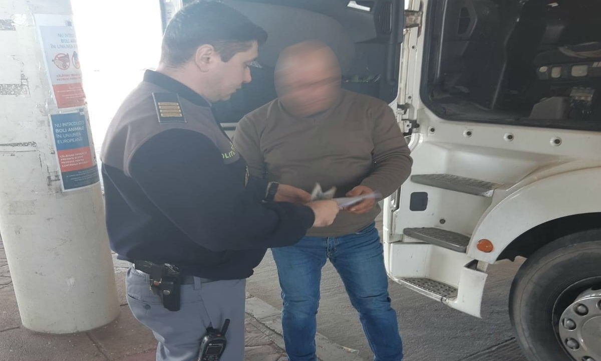 Prins la frontieră. Ucrainean cercetat pentru un certificat fals