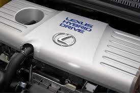 Şoferii gălăţeni nu sunt deloc atraşi de motoarele hibrid